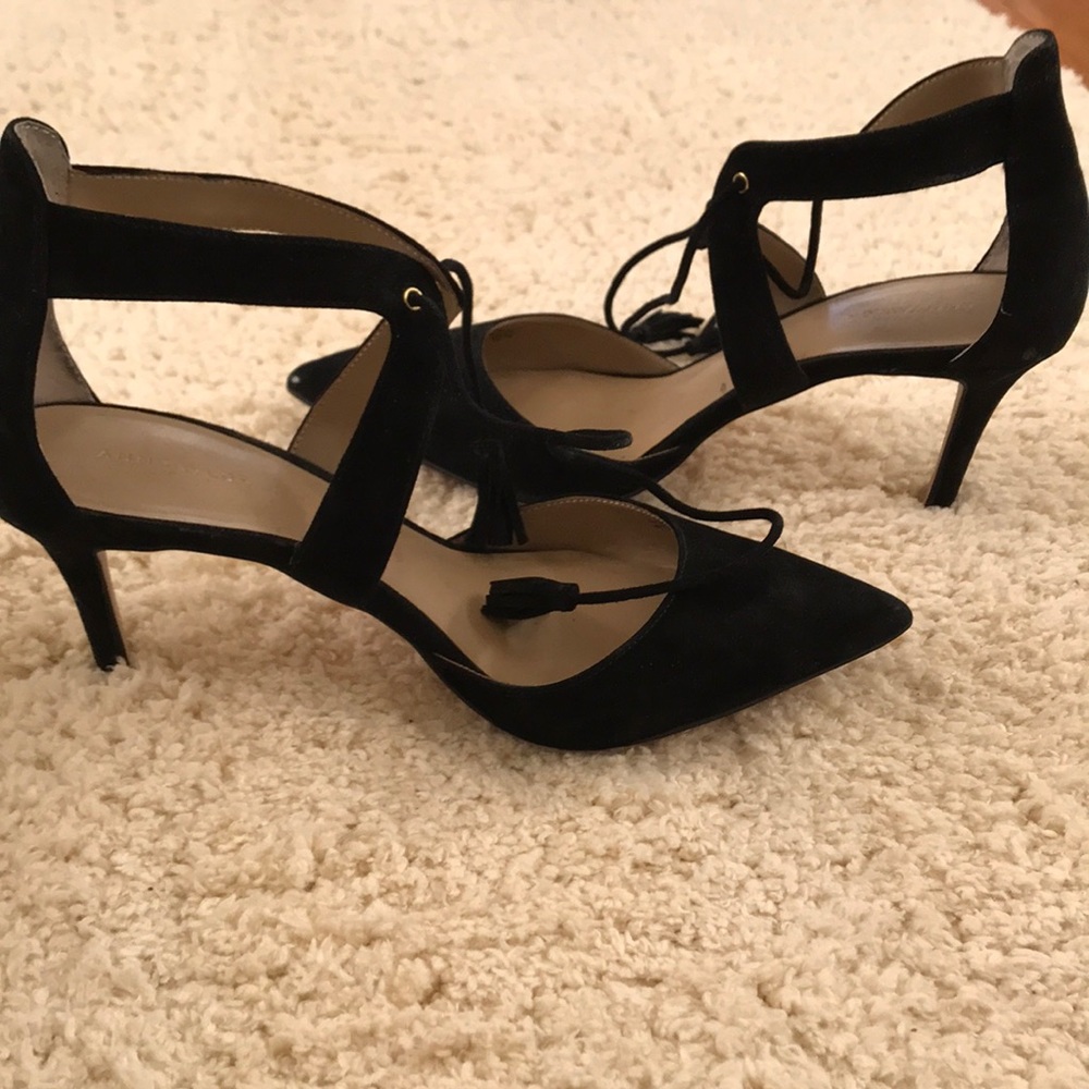 Ann Taylor Black Kitten Heels